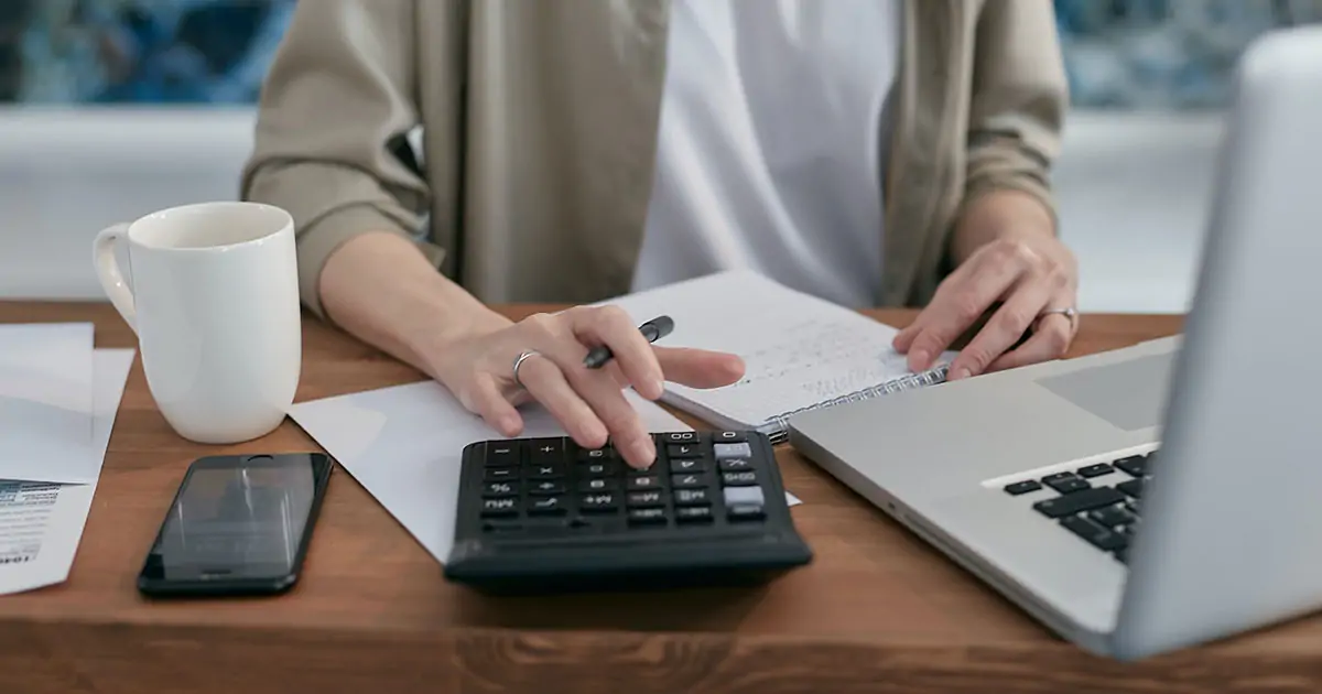 Alta da taxa Selic terá impacto nas empresas e consumidores
